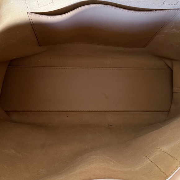 Everlane tan leather tote bag with Cuyana organizer insert - Picture 3 of 10